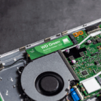 WD Green SN3000 SSD NVMe 500Go PCIe 4.0 - Vitesse 3150 Mo/s - Pour PC, PS5, Laptop - WDS500G4G0E – Image 2